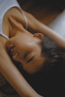 Y699杏色37